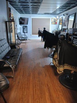 TOP CLASS BARBER SQUAD NEW LOCATION: 1659 Defoor Ave NW Atlanta 30318 Topclassbarbers. com