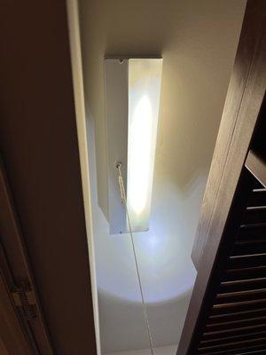 Closet light