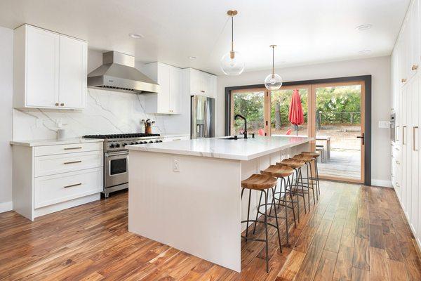 kitchen island view