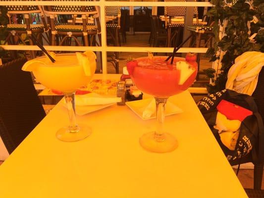 2 large daiquiris! Very good but be careful, they will put you out for the rest of the day