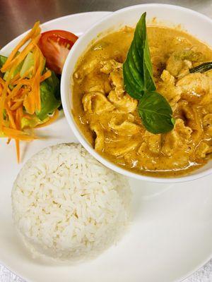 Lunch Panang Curry with chicken