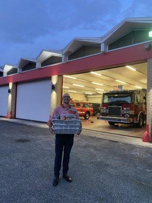 Love bringing some dinner to our local fire department!