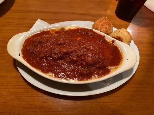 Lasagna with meat sauce