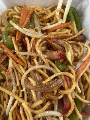 Pork lo mein