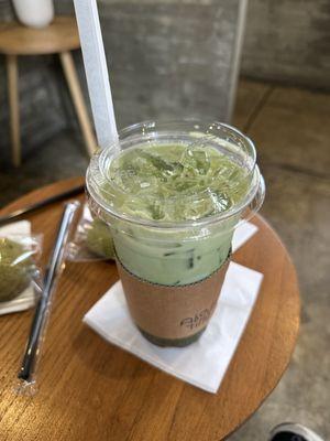 Strawberry matcha milk