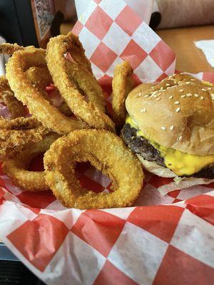 Cheeseburger and onion rings