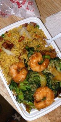 Shrimp & Broccoli w pork fried rice