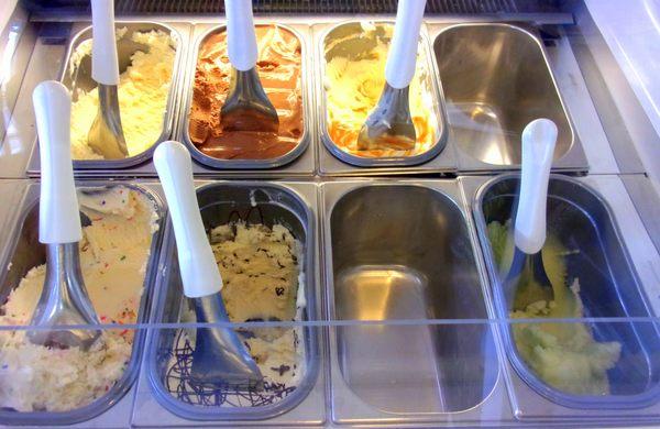 There are usually about 6-8 flavors to choose from