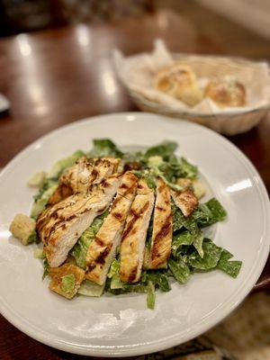 Cesar salad with chicken and fresh baked rolls. Yum!!