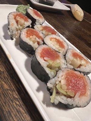 Tuna maki roll