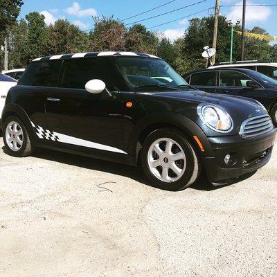 Mini Cooper, low miles!