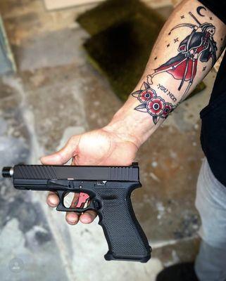 Glock, cerakote, stipple, laser engraving, custom gsun, gun smith, gun store, gun shop