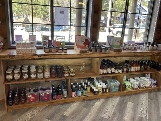 Salts, oils, vinegars, pickled veg, pickled quail eggs, pickling pouches, specialty fats, hot sauces, BBQ sauces, spreads, and mustards.