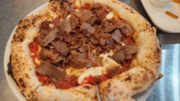 Gyro Garlic Pizza