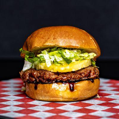 TERRI-YA-KEY BURGER
Beef Patty, topped with grilled pineapple, dressed with shredded lettuce and our own special blend Teriyaki sauce.