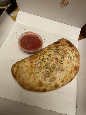 Pepperoni calzone