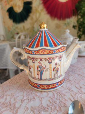 fun tea pot