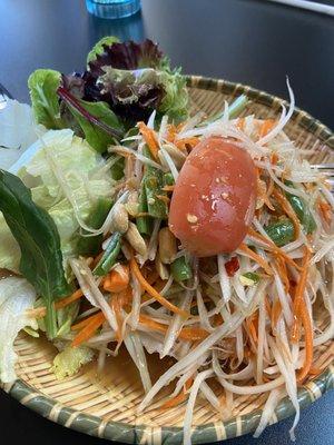 Delicious papaya salad !! Best ever