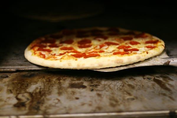 New York style thin crust pizza