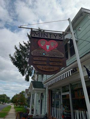 Minty's sign outside