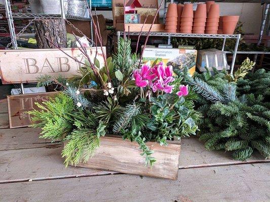 A rustic Holiday centerpiece!