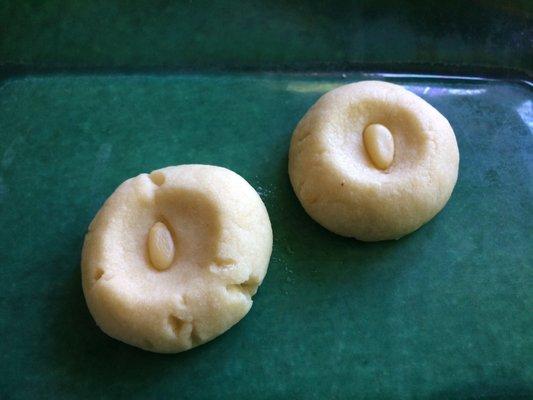 Ghraibe - delicate, melt-in-your-mouth cookies topped with a pine nut.