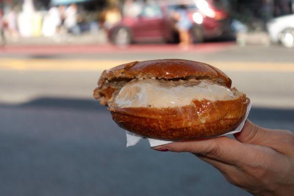 gelato sandwich