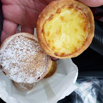 L: The powder sugared coconut thing.  R: Their FAMOUS custard cups.