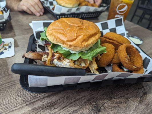 Kicken Jalapeno Burger with Onion rings