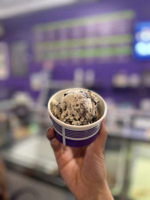 Junior Scoop (~$5): Banana Oreo