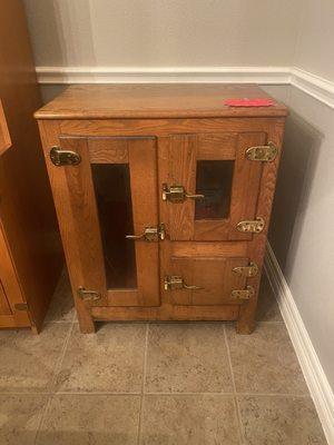 Vintage Oak ice chest