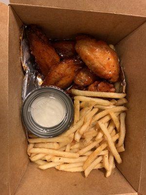 6 Jumbo Wangs w/ Fries