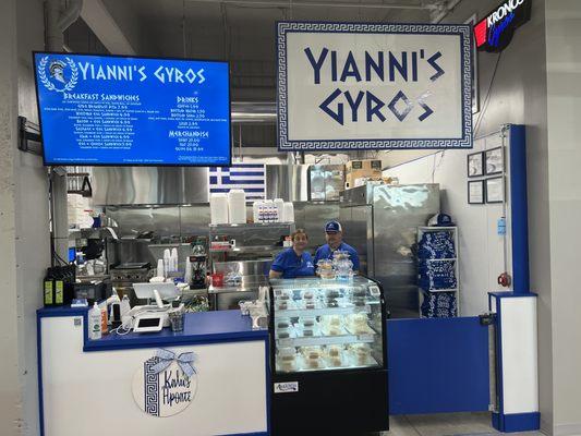 Yianni's Gyros Stand