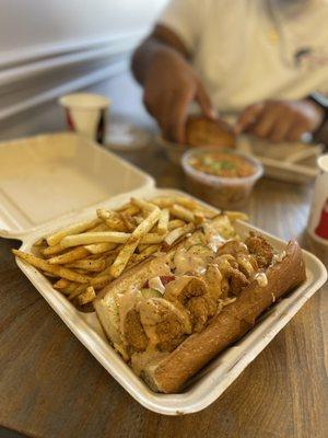 Shrimp Po' Boy, Cajun Fries