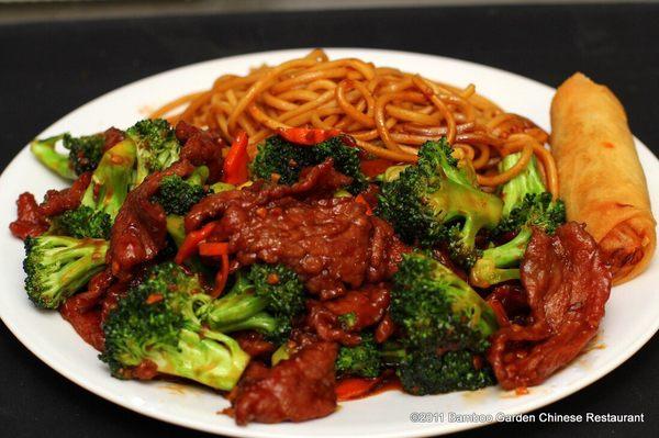 Beef broccoli with Lo mein