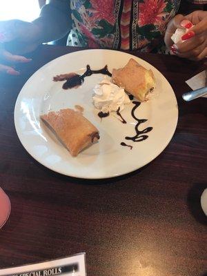 Dessert- fried cheesecake!