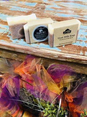 Don't just drink pumpkin spice- bath in it! Colorado made goat milk soap from Small Acre Farm!