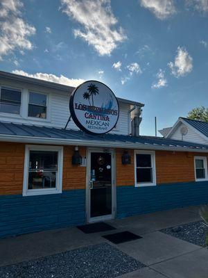 Front entrance of the restaurant.