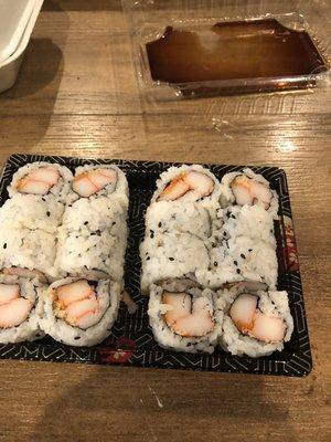 Spicy Crawfish Roll/ Spicy Crabstick Roll