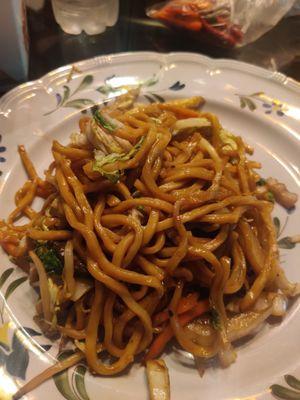 Lo Mein.