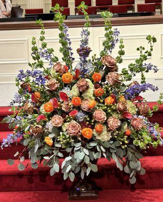 Arrangement for Sunday church service