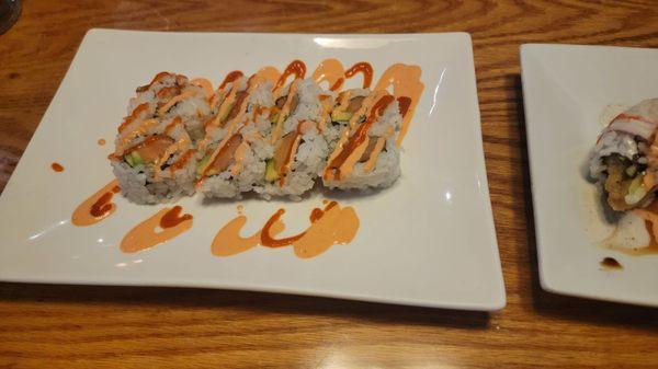 Spicy salmon roll