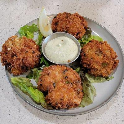 Crab cakes