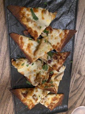 Chicken bacon flatbread