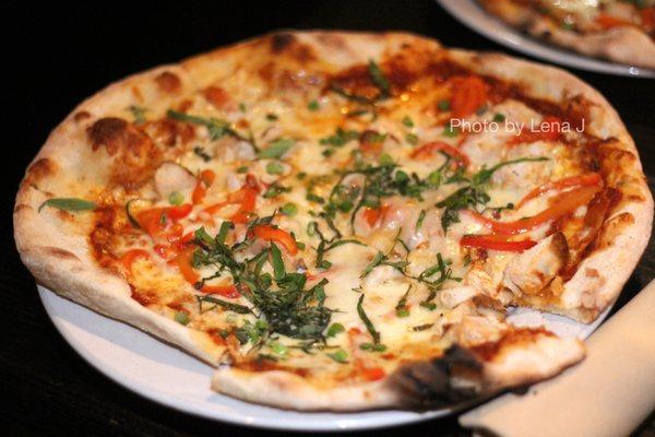 Fire & Smoke Pizza ($16) - smoked chicken, charred sweet peppers, scallions, chipotle tomato sauce, smoked mozzarella, fresh basil