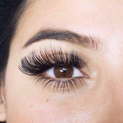 Learn to do Top and Bottom lashes like this Picture. Done by Instructor