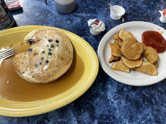 Blueberry pancakes and "home fries"