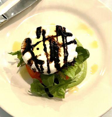 Burrata salad