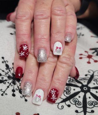 Thank you, Quinn, for my beautiful Christmas nails! You are the Best!!