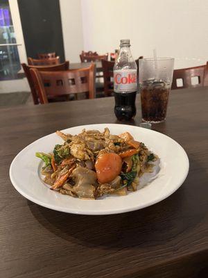 Drunken Noodles with chicken